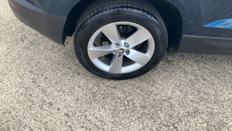 Skoda Karoq 1.6 TDI SE 5dr DSG Diesel Estate